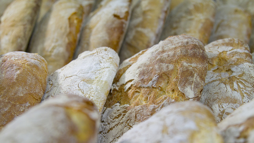 Некачественный хлеб может содержать вредные примеси