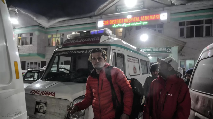 Посольство уточняет личности пострадавших россиян на курорте в Индии