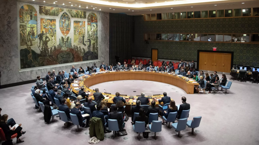 В ООН пообещали продолжить помогать населению Палестины после отставки кабмина