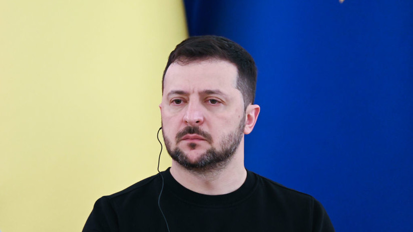 Разведка Украины заявила о возможных попытках свержения власти Зеленского весной