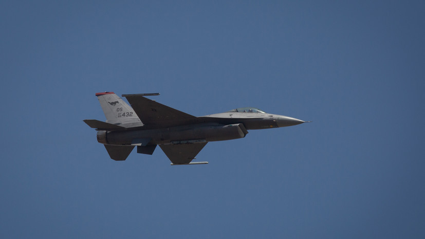 Пентагон: США надеются, что F-16 будут на Украине в этом году
