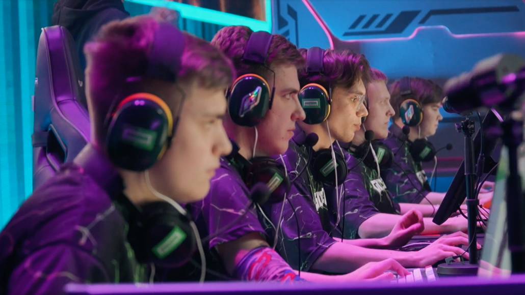 Фиджитал игры 10: видеодневник турнира по Warface и Лазертагу | 18.10