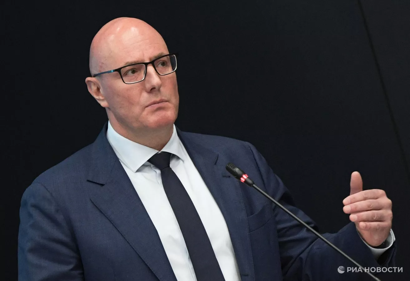 Чернышенко провёл переговоры с китайским коллегой в Казани