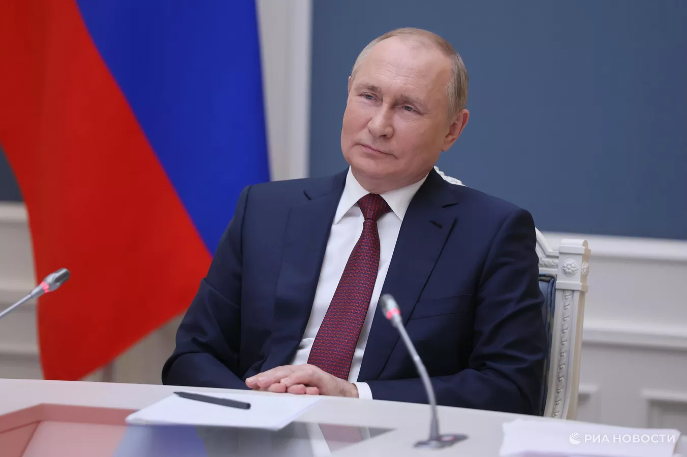 Владимир Путин поблагодарил Минниханова за помощь в организации Игр Будущего