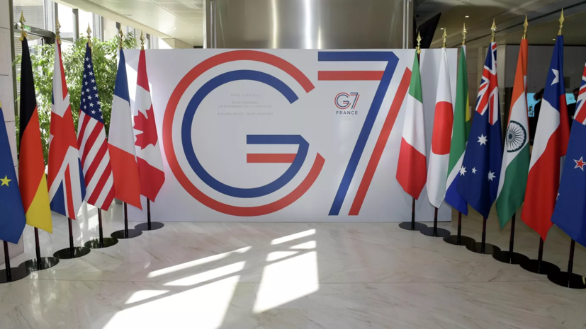 Страны G7 начали поэтапно ограничивать импорт алмазов из России