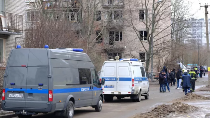 В Петербурге повреждён дом, предположительно, из-за падения беспилотника