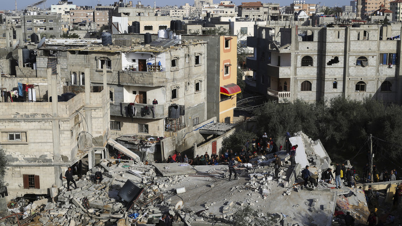 Десять детей умерли от голода в одной из больниц в секторе Газа