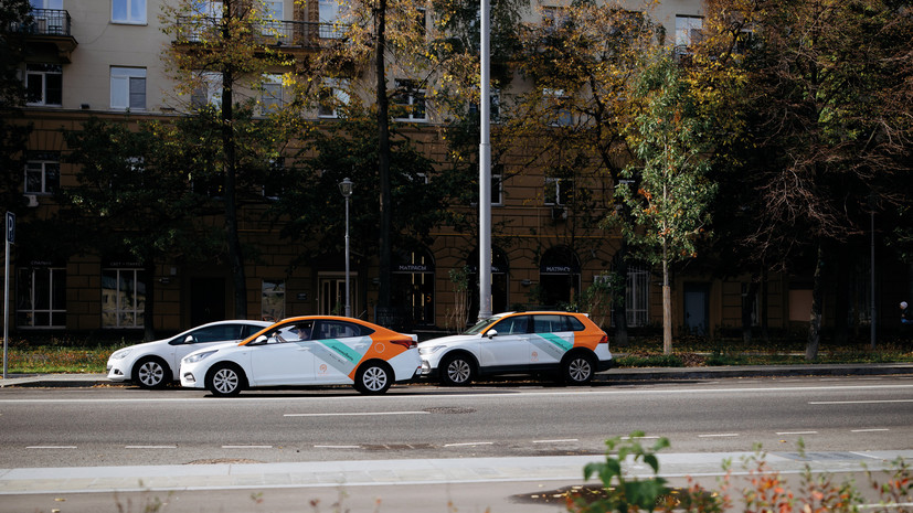 Собянин: Москва увеличит автопарк сервисов такси и каршеринга до 2030 года