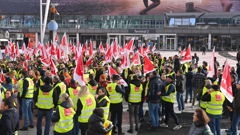 Bild: около 500 рейсов могут отменить из-за забастовки в аэропорту Мюнхена