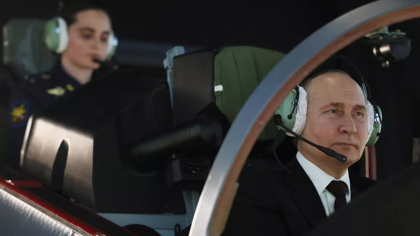 Путин дал высокую оценку работе российской авиации на поле боя