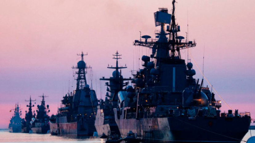Крейсер «Варяг» ВМФ России отразил авианалёт «противника» в Аравийском море