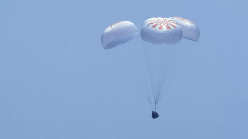 Экипаж Crew Dragon с космонавтом Борисовым вернулся на Землю с МКС