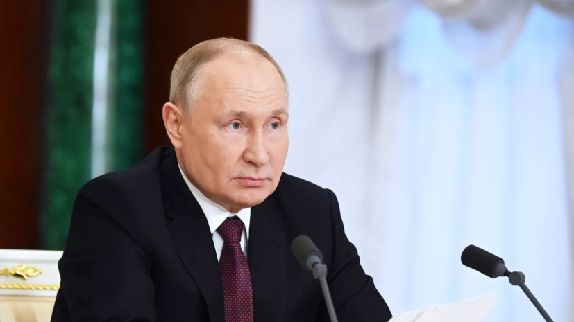Путин заявил, что не ощущает себя вершителем мировых судеб