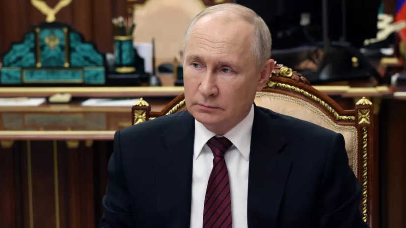 Путин поручил властям разобраться с созданием энергетической установки в космосе