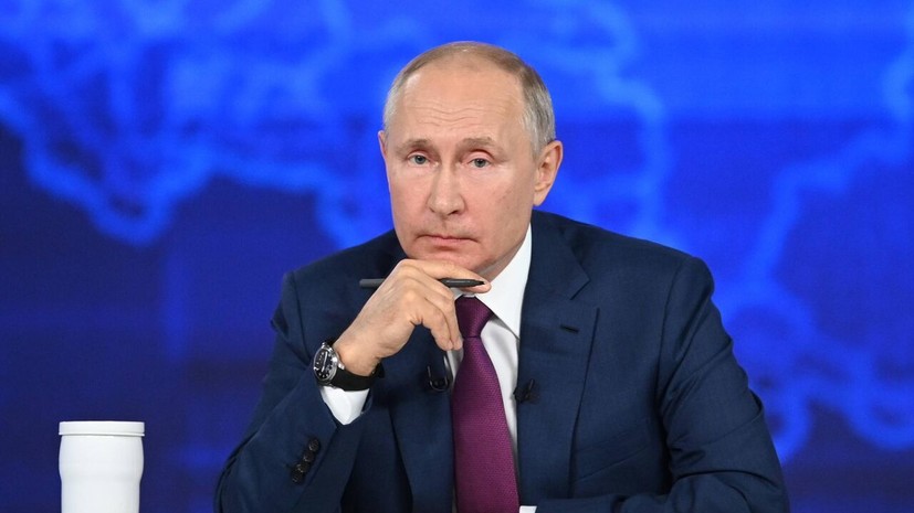 Путину доложили о первых результатах президентских выборов