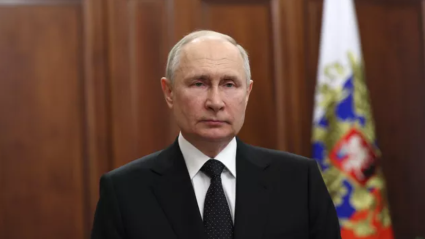 Харитонов поздравил Путина с победой на президентских выборах