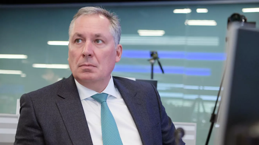 Поздняков заявил, что МОК утратил самостоятельность