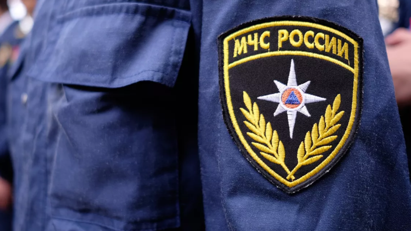 Спасатели Ямала посоветовали родителям обезопасить детей на каникулах