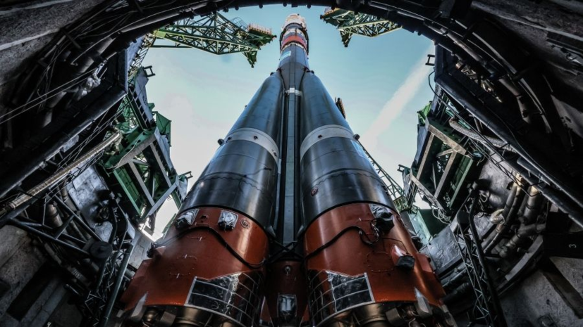 Борисов: пуск ракеты с кораблём «Союз МС-25» перенесён на 15:36 мск 23 марта