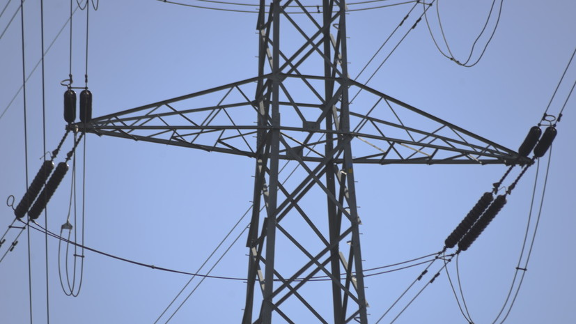 Изолятор ЛЭП взорвался в микрорайоне Сортировочный в Нижнем Новгороде