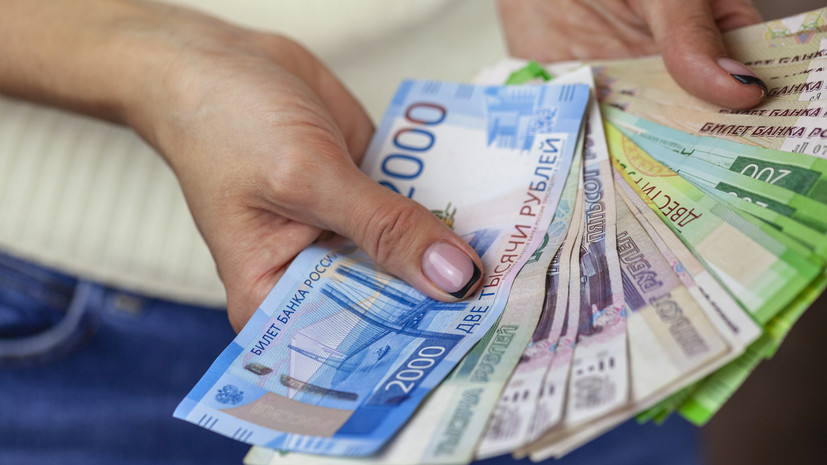 Юрист Русяев дал советы по возврату денег за неоказанные услуги