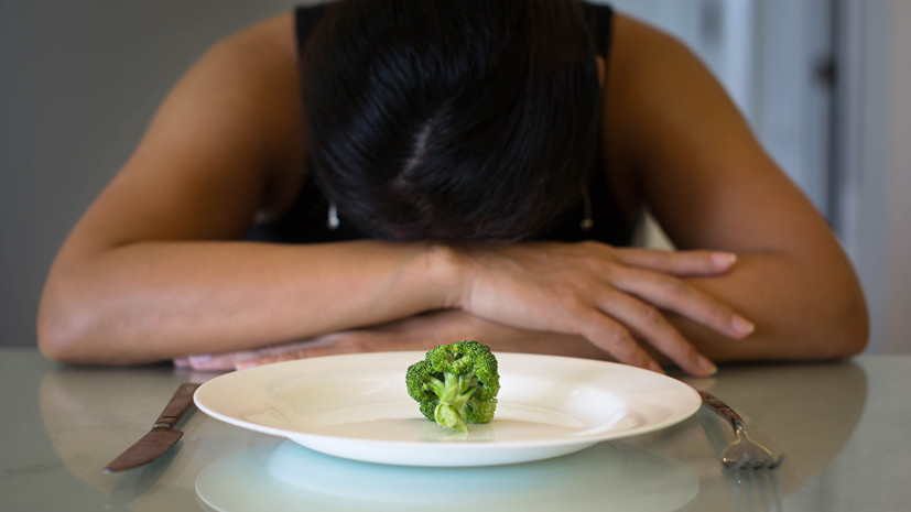 Врач Кашух назвала слишком строгую диету главной ошибкой желающих похудеть