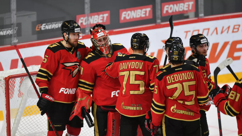 «Авангард» победил «Локомотив» и сократил отставание в серии плей-офф КХЛ