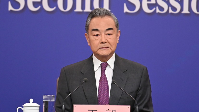 Глава МИД КНР Ван И выразил соболезнования в связи с терактом в «Крокусе»