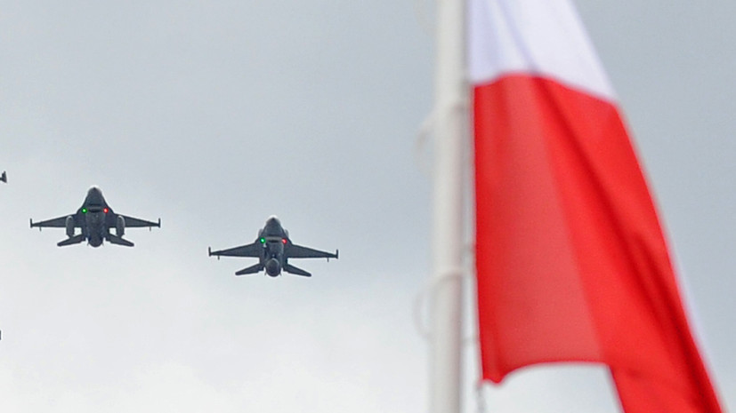 ВС Польши заявили, что из-за «активности России» подняли в небо авиацию