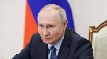 Путин дал гражданство России вице-президенту международного движения русофилов