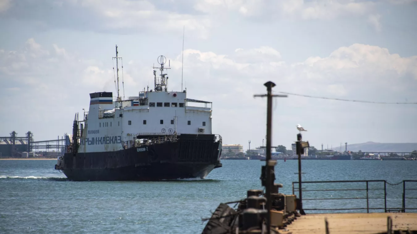 Работа Керченской паромной переправы приостановлена