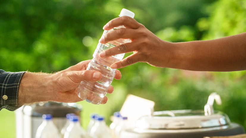 В Орске организовали бесплатную раздачу питьевой воды