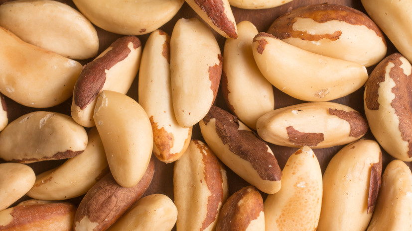 Врач Тананакина: миндаль и бразильский орех полезны при тревожности