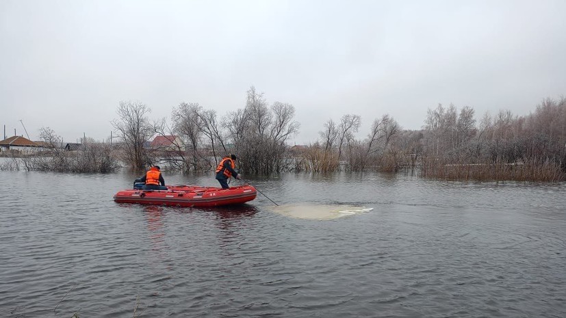 В посёлке в Челябинской области прорвало плотину