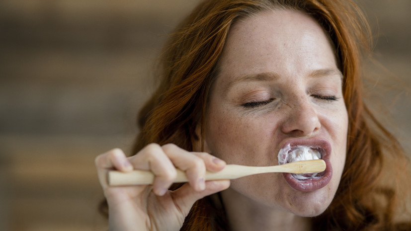 Стоматолог Блюмкин рассказал о бесполезных советах для здоровья зубов