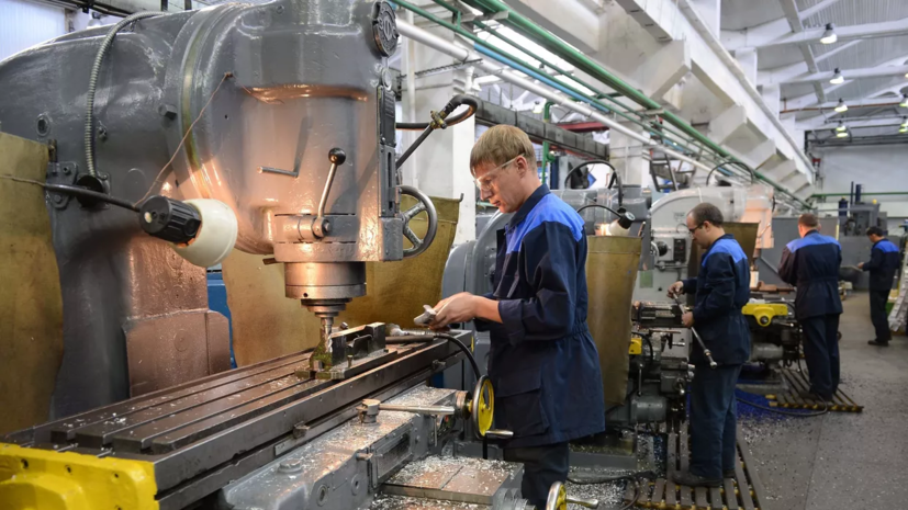 Зарплатные предложения в сфере производства в Челябинске выросли на 12%