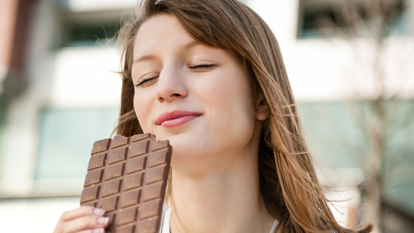 Гастроэнтеролог Бережная рассказала о суточной норме шоколада