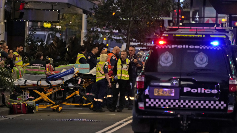 Полиция: в результате нападения в ТЦ в Сиднее погибли пять человек