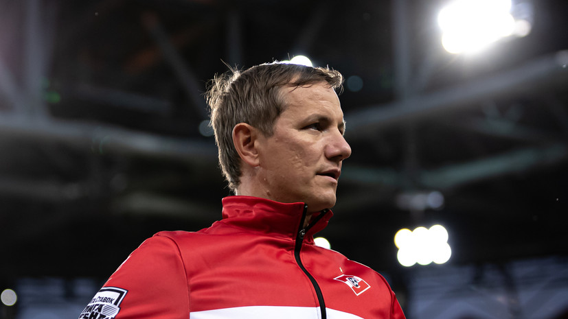 Павлюченко: раньше футболисты играли за еду