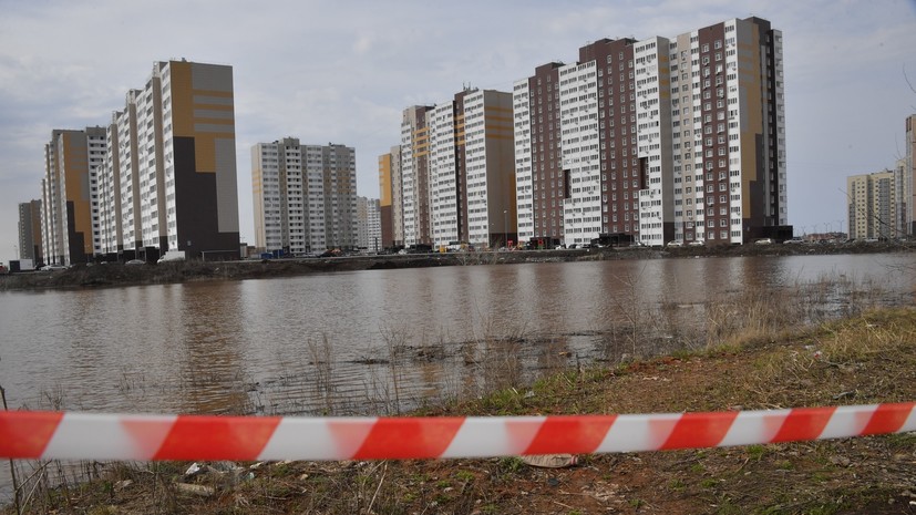 Уровень воды в реке Урал у Оренбурга снизился