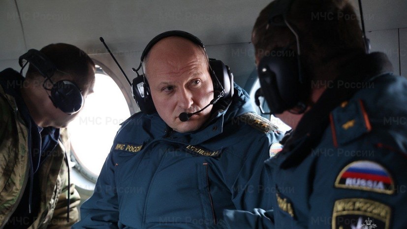 Главы МЧС России и Курганской области с воздуха оценили оперативную обстановку
