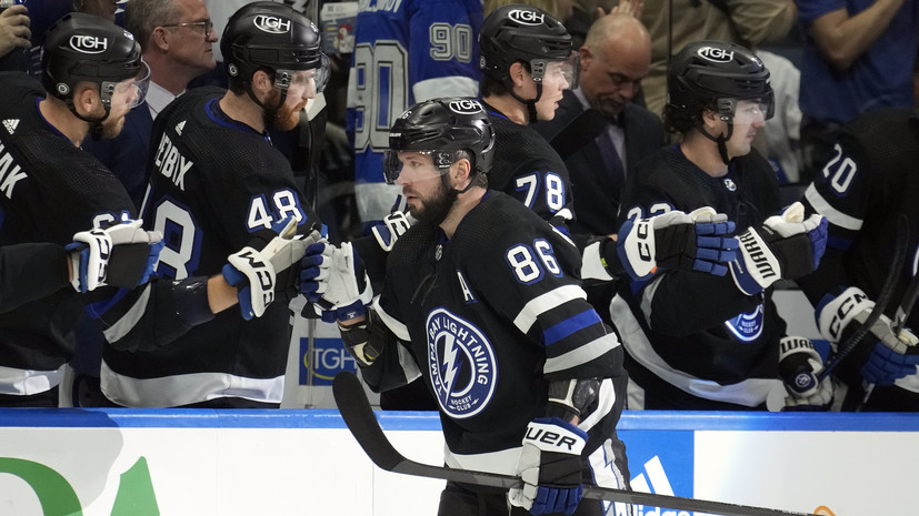 Кучеров занял третье место в истории НХЛ по очкам за сезон среди крайних нападающих