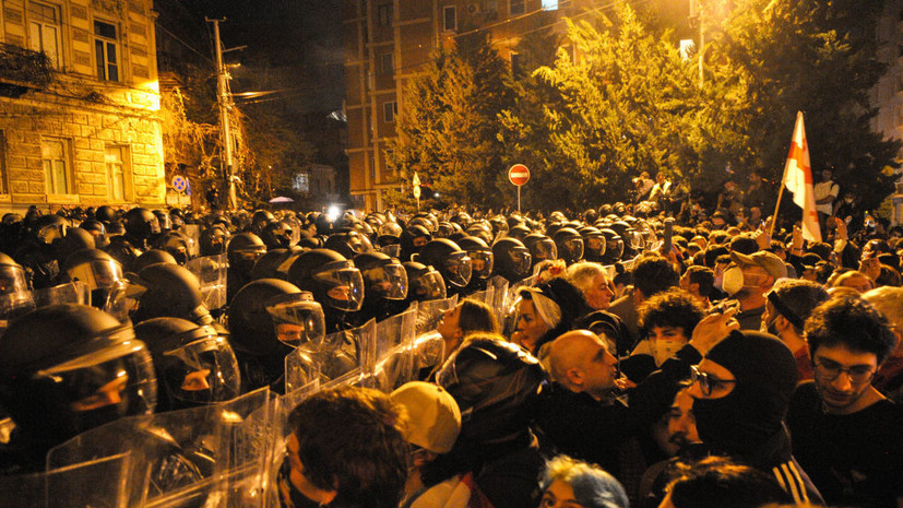 Грузинская полиция на митингах в Тбилиси задержала 40 человек