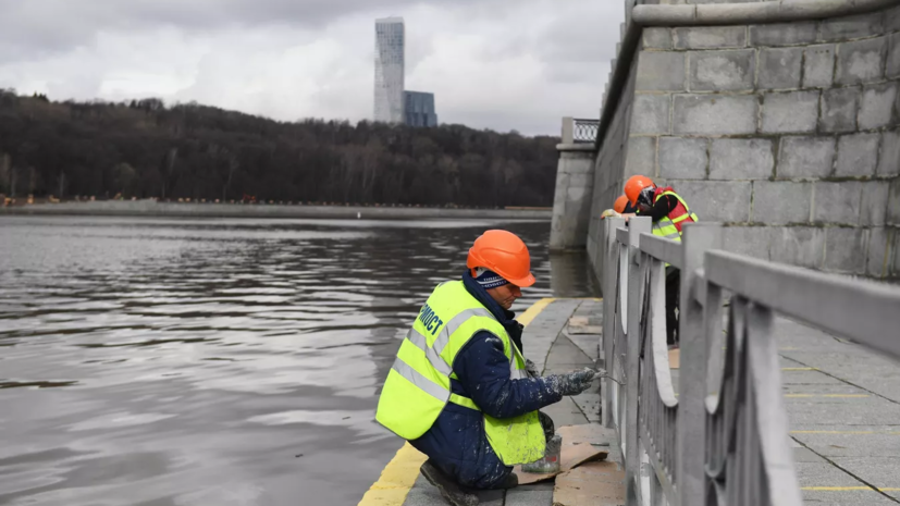 В Москве подготовили набережные и причалы к началу навигации