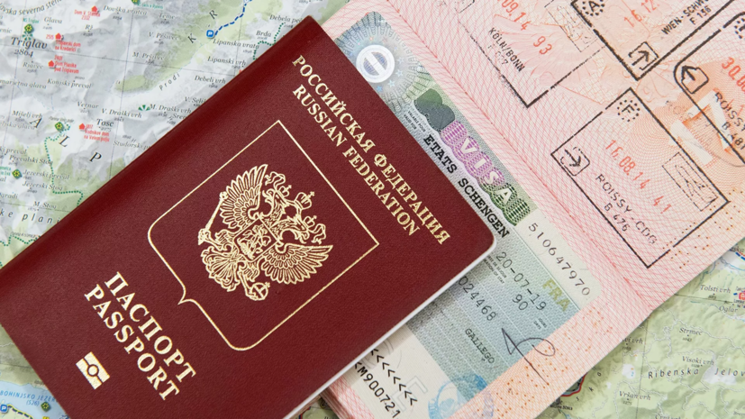 В АТОР назвали страны, которые россияне могут посещать без загранпаспорта