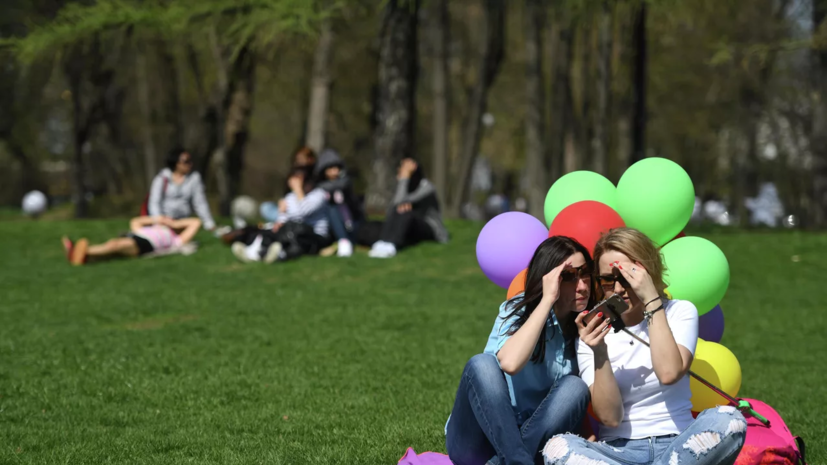 Почти 40% россиян планируют уехать за город на майские праздники