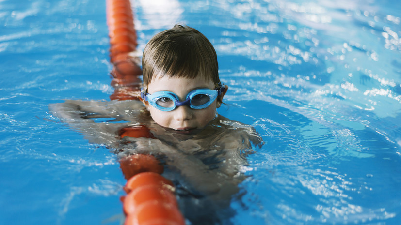 Терапевт Ярцева назвала плавание лучшим видом спорта для ребёнка