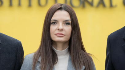 Евгению Гуцул встретили её сторонники в аэропорту Кишинёва