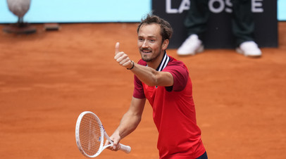 Медведев победил Корду и вышел в 1/8 финала Мастерса в Мадриде