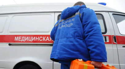 Три человека погибли в Тверской области после падения грузовика на микроавтобус